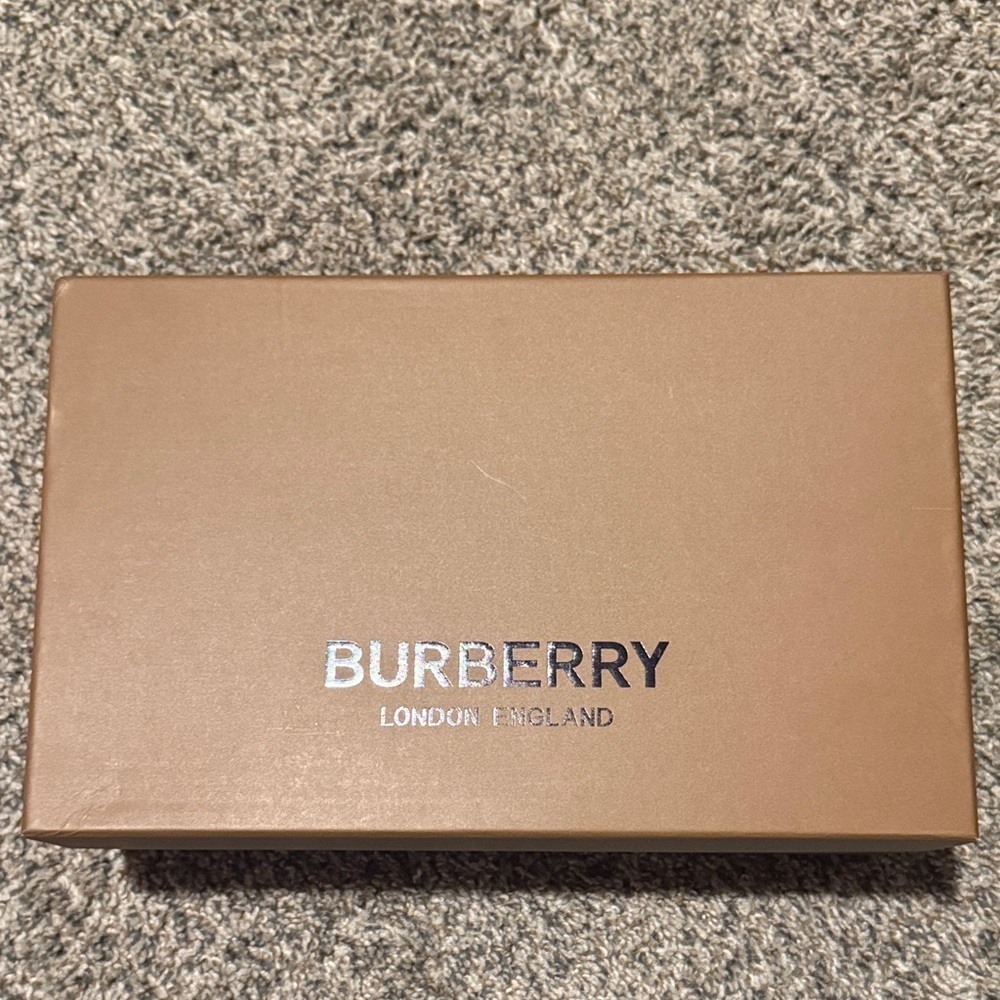Burberry Brown Gift Box